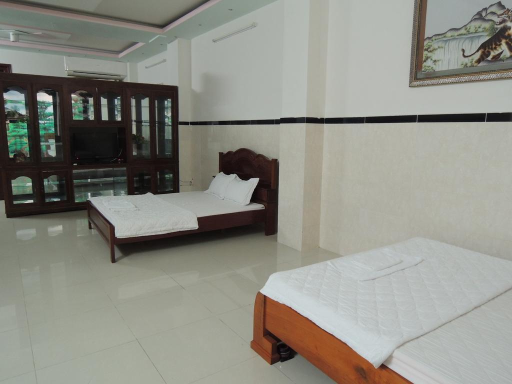 Hung Hieu Hotel Митхо Номер фото