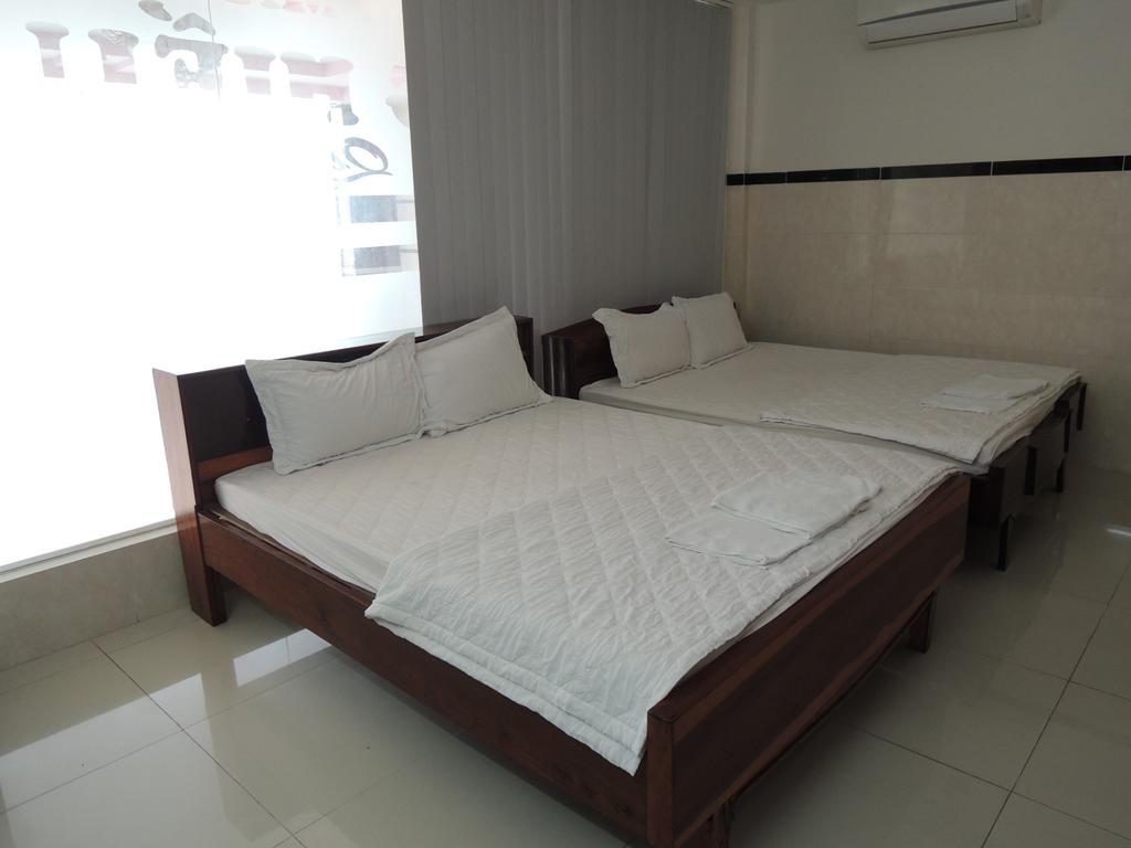 Hung Hieu Hotel Митхо Номер фото