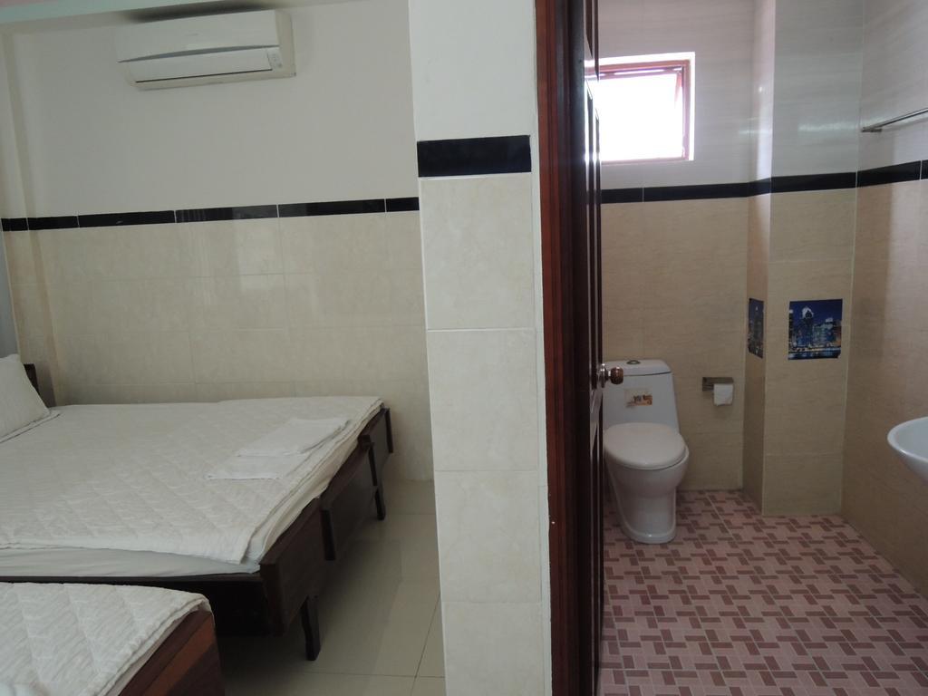 Hung Hieu Hotel Митхо Номер фото