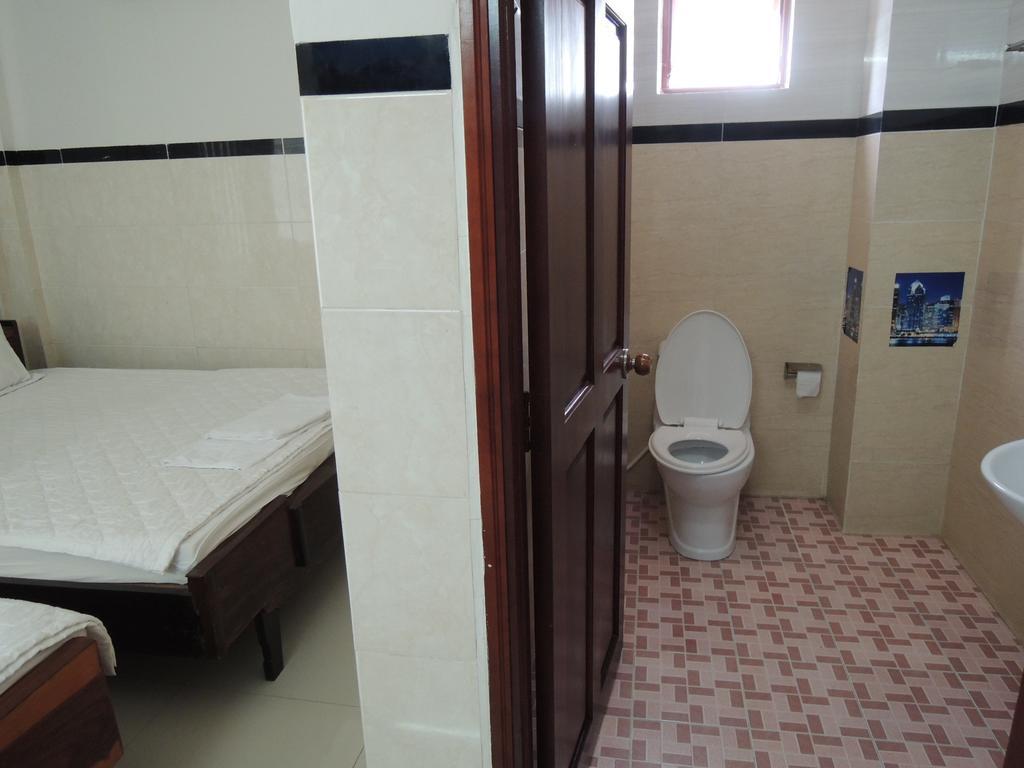 Hung Hieu Hotel Митхо Номер фото
